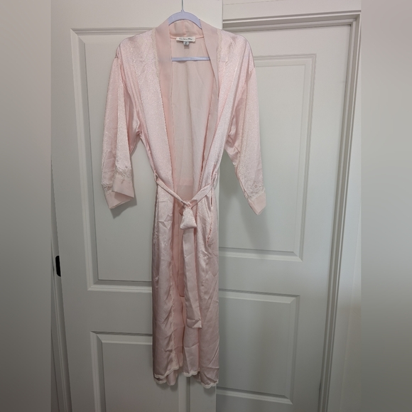 Dior Other - Christian Dior Vintage Luxury Classic Flowy Satin Lace Elegant Pink Women's Robe